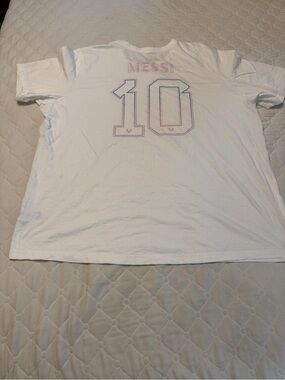 Adidas Men’s Inter Miami Messi 10 White Graphic Tee